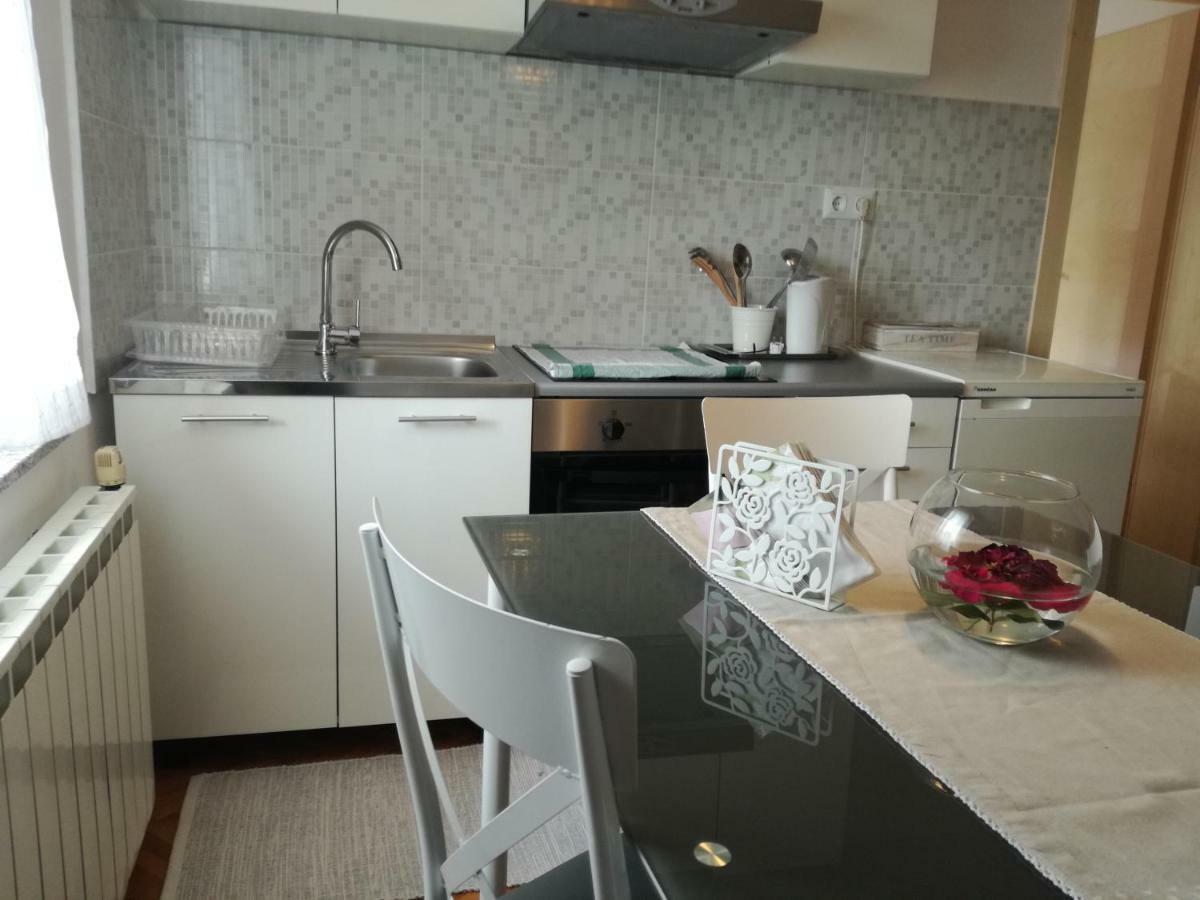 Apartman Jasmin Lägenhet Čatrnja Exteriör bild